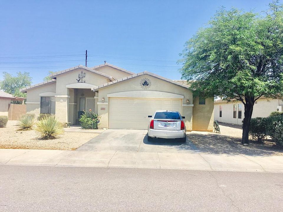 2nd image of 2212 W Pleasant Ln