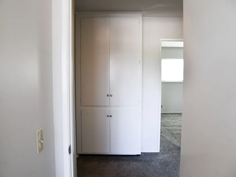 522 E Collins Ave — Photo 42