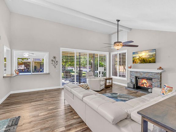 4th image of 6749 Rockwood Cir