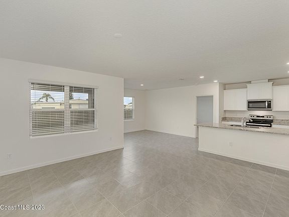 5th image of 6555 Topaz Dr