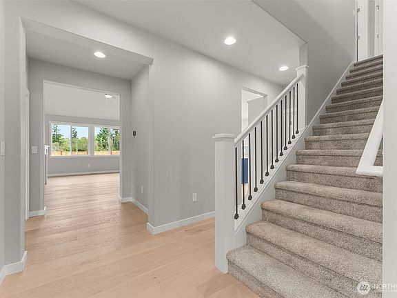 3rd image of 2382 56th Avenue SW #27