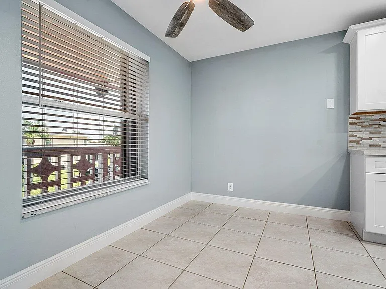 1740 NW 19th Ter #204 — Photo 27