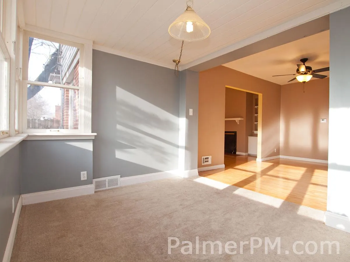 3 bed, 1266 sqft, $2,000 — Photo 4
