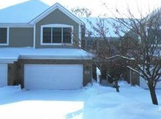 205 Orchard Ln, Glen Ellyn, IL 60137