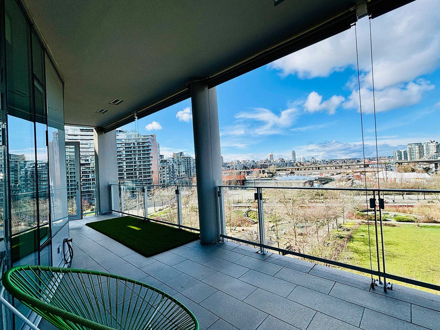 3 bed, 1429 sqft, $7,500 — Photo 1
