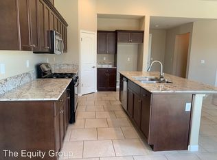 6418 W Vine Ave, Visalia, CA 93291