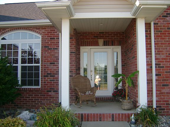 Welcoming front entrance