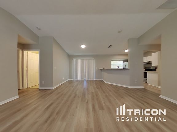 4th image of 4498 Jaslo Ave