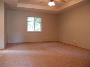 2528 E Verona St, Springfield, MO 65804