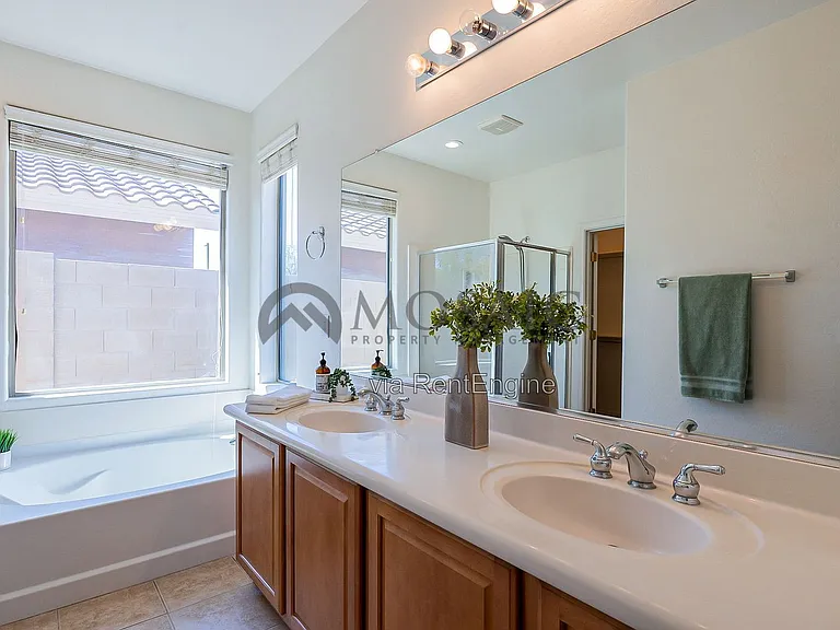 39718 N Rolling Green Way — Photo 22