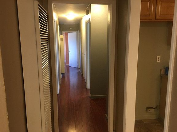 4th image of 7089 Argyle Ave