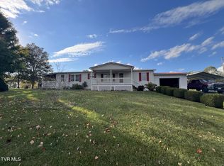 7049 Caney Ridge Rd, Coeburn, VA 24230