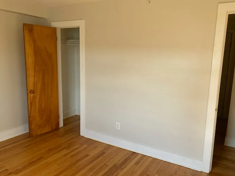 82 Albany St #3 — Photo 7