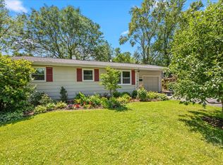 1607 Oak St, St Charles, IL 60174