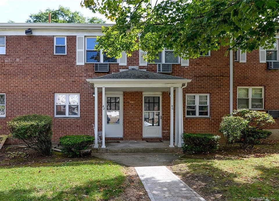 1st image of 42 Abner Ct #42