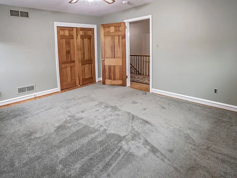 705 Ashford Rd — Photo 49