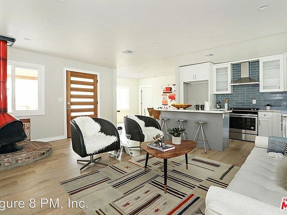 4th image of 1866 1/2 N Avenue 56