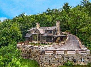 156 Quartz Mine Rd, Lake Toxaway, NC 28747