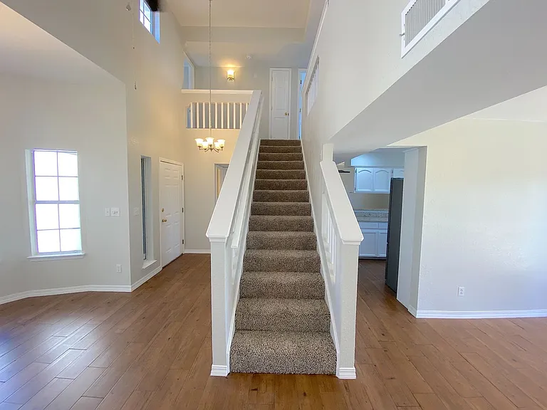 10936 Loma Alta Ln — Photo 5