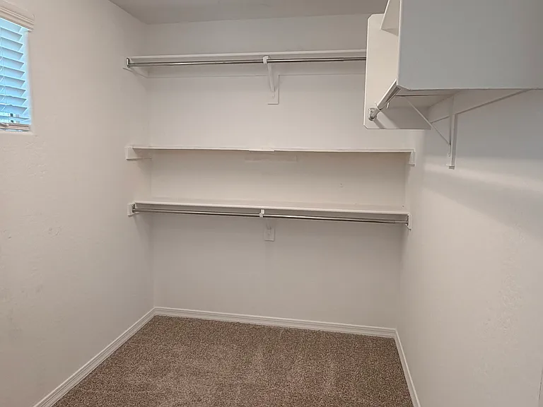 9009 W Oregon Ave — Photo 18