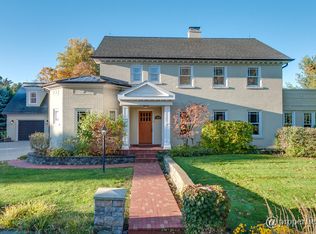 1302 State St, Saint Joseph, MI 49085