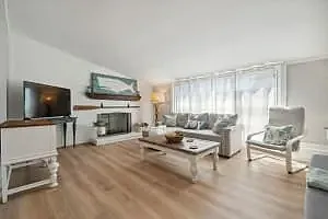 3 Riverside Dr — Photo 41