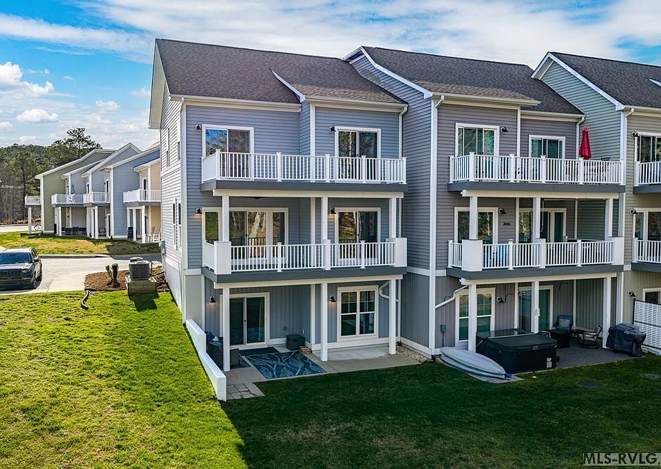 1st image of 117 Rowboat Way