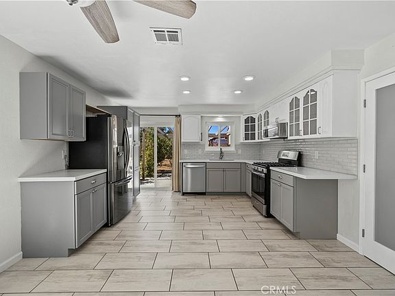 5th image of 6205 Corinthian Pl