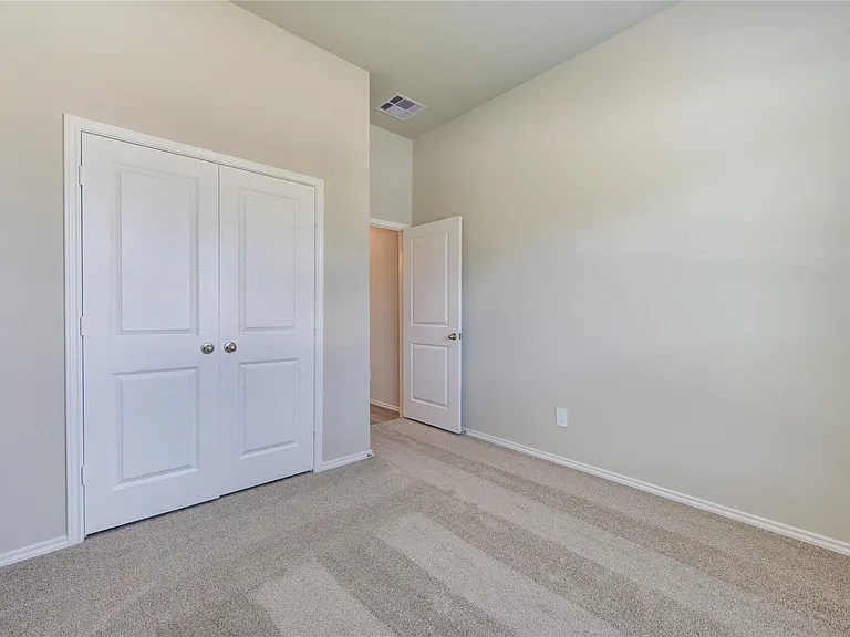 9624 Mount Brewer Ln — Photo 13