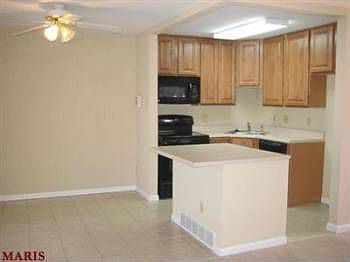 2nd image of 12319 Rossridge Ct