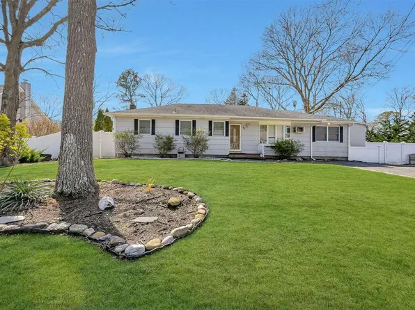 66 Mayfield Drive, Mastic Beach, NY 11951