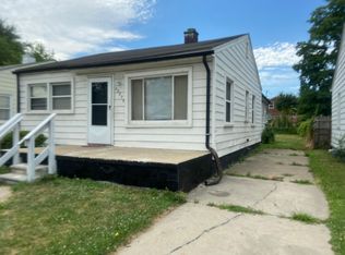 22875 Sharrow Ave, Warren, MI 48089