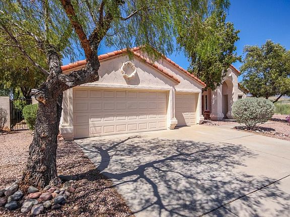 3rd image of 900 W Antelope Creek Way