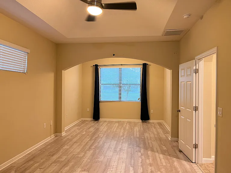 215 Sirius Ct — Photo 10