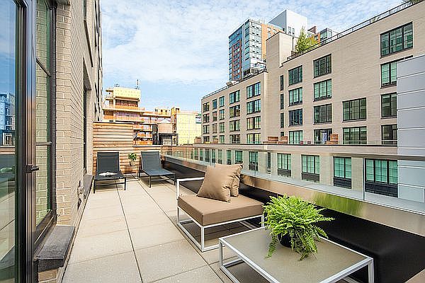 1st image of 535 W 43rd St #12D