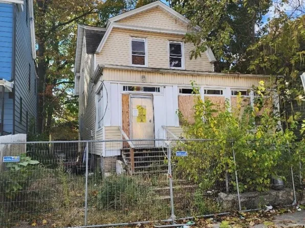 14-16 Voorhees St, Newark City, NJ 07108