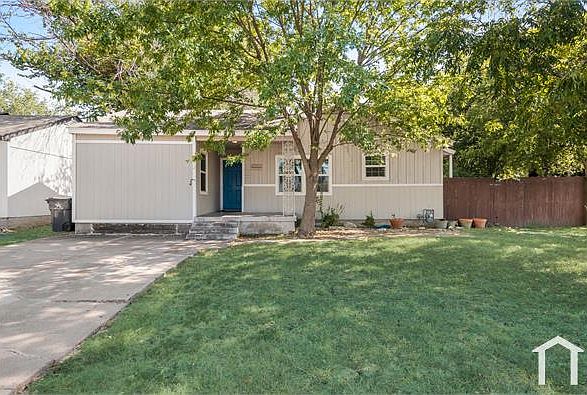 1st image of 902 Forrestal Dr #0