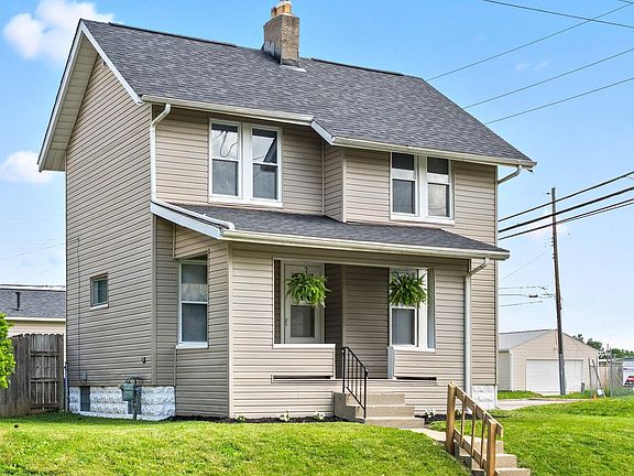 3rd image of 668 Southwood Ave
