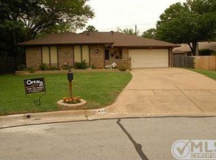 4301 Woodmeadow Ct, Arlington, TX 76016