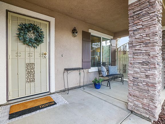 4th image of 2807 W Porter Ct