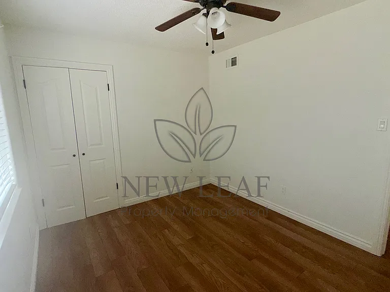 22684 Minona Dr — Photo 13