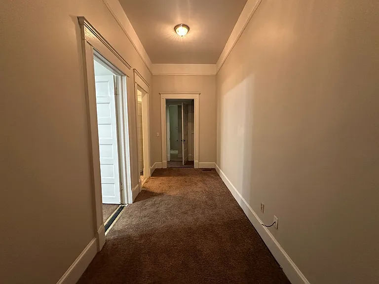 946 Magnolia St #2 — Photo 2