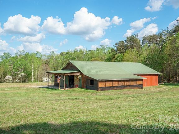 4th image of 284 Blossom Hill Rd