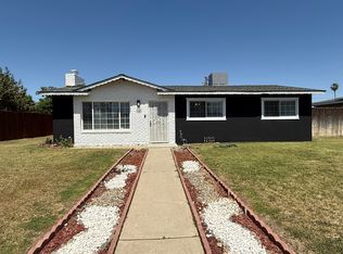 1400 White Ln, Bakersfield, CA 93307