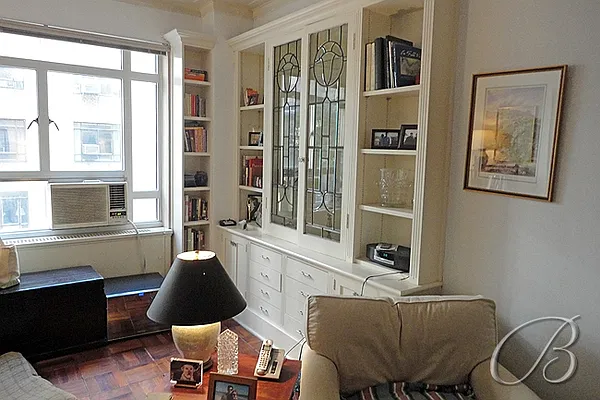 Rented by Bellmarc Realty | media 7