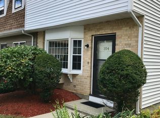 104 Golfview Dr, Manchester, NH 03102