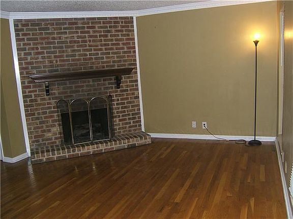3rd image of 3880 Priest Lake Dr APT 53
