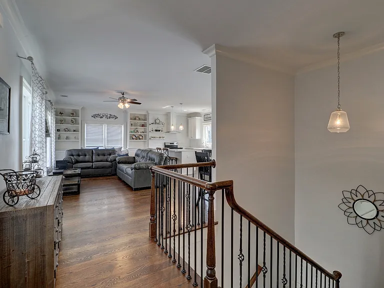 2972 Lookout Pl NE — Photo 9