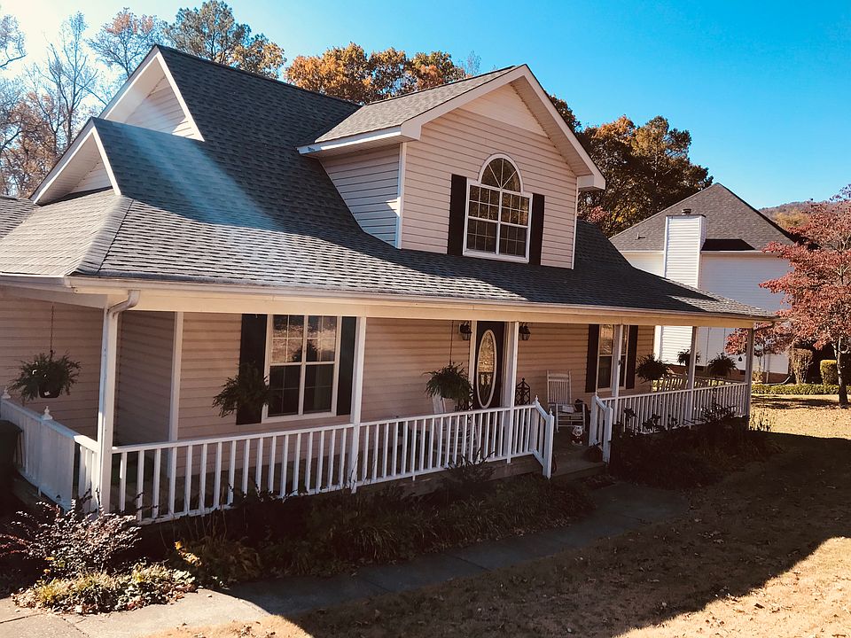 2nd image of 2665 Foxmore Cir