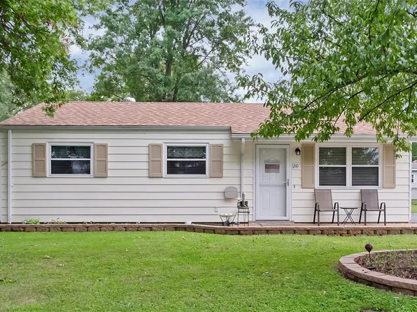 210 Weber Dr, Eureka, MO 63025